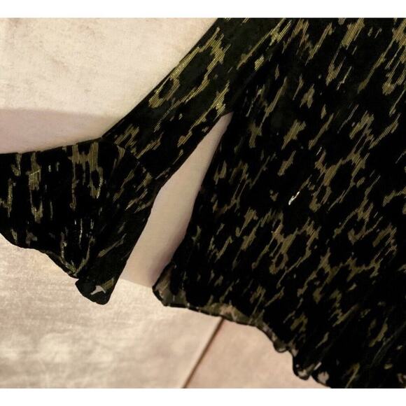 Calvin Klein Top Flocked Velvet And Gold Women’s Size Medium - Picture 6 of 7